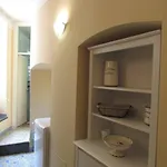 Domus Claudia * Σαλέρνο