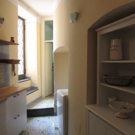 Appartement Domus Claudia Salernes